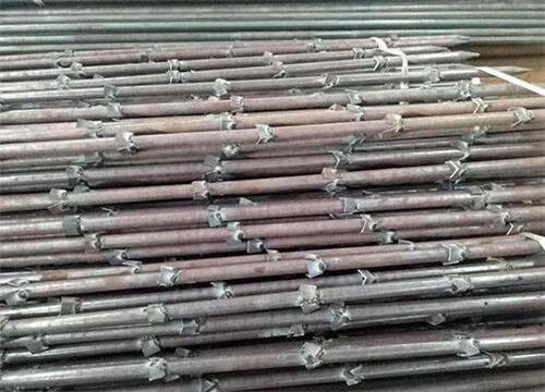 迎江隧道钢花管